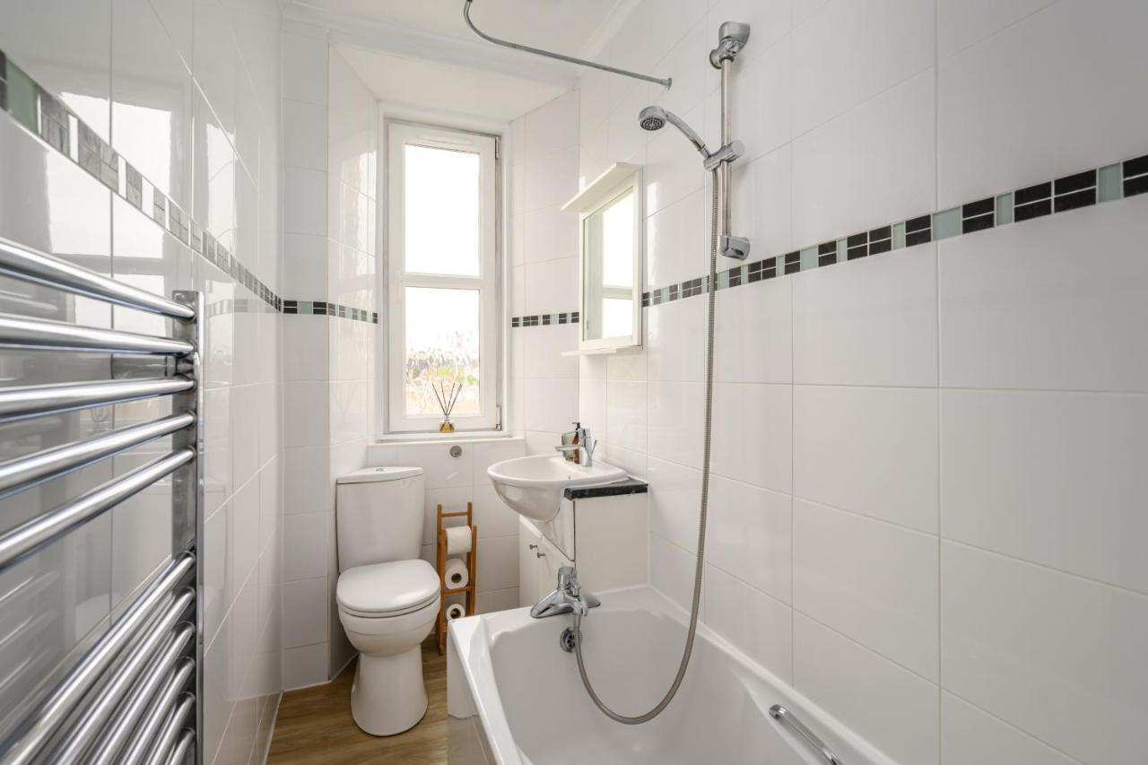 2Br New Town Castle View Apartment Édimbourg Extérieur photo